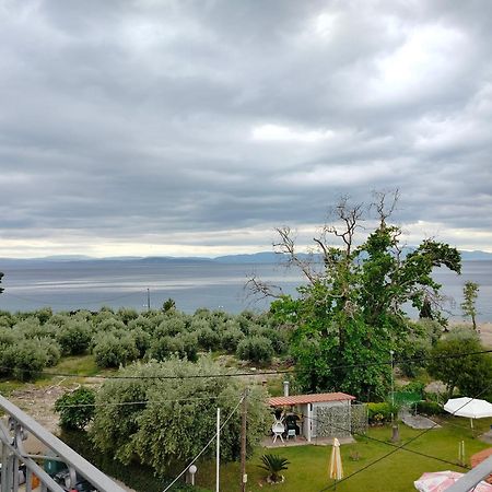 Iliahtida Apartments Rovies Dış mekan fotoğraf