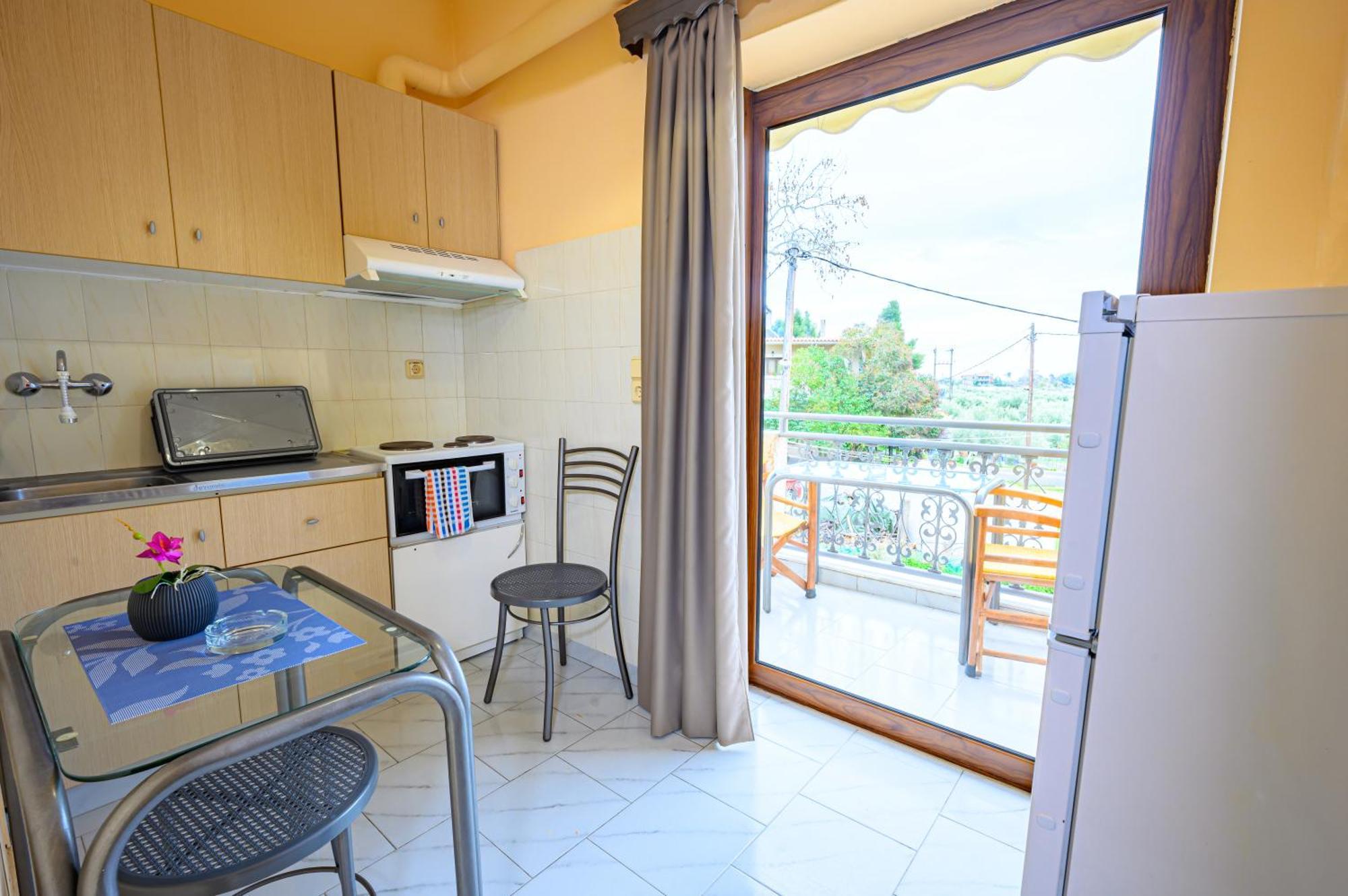 Iliahtida Apartments Rovies Dış mekan fotoğraf