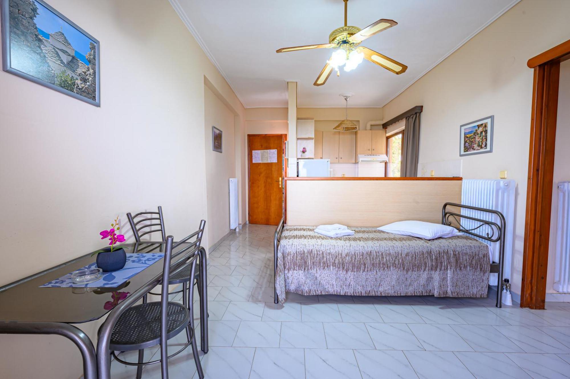 Iliahtida Apartments Rovies Dış mekan fotoğraf