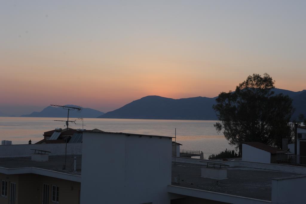 Iliahtida Apartments Rovies Dış mekan fotoğraf